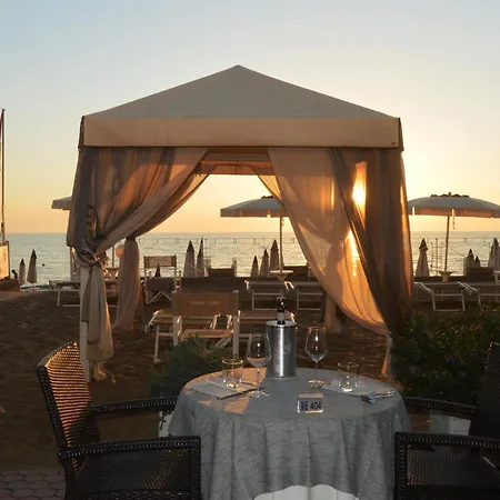Sabbia D'oro Hotel 4*