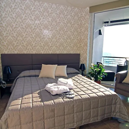 Sabbia D'oro Hotel 4*